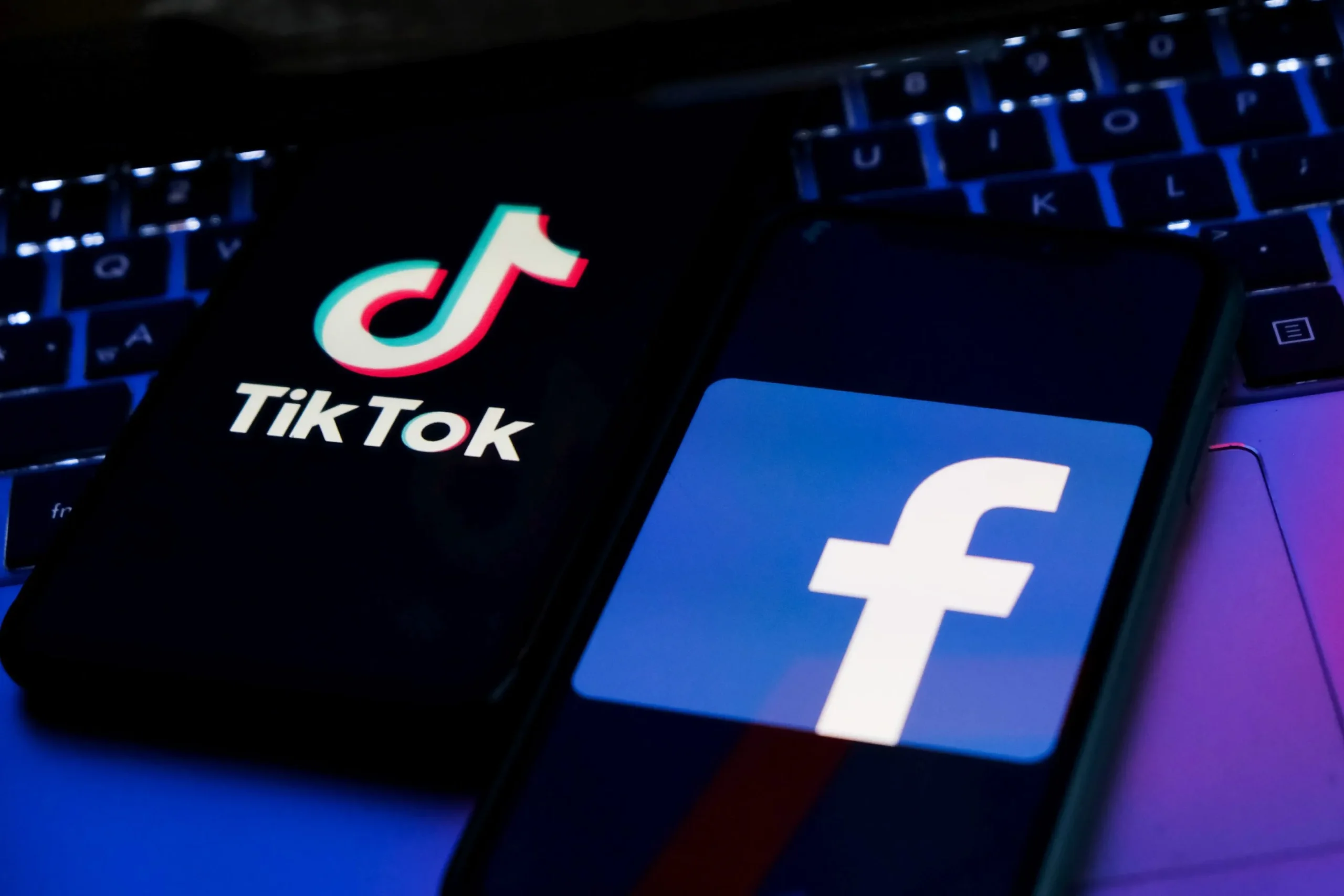 TikTok & Facebook