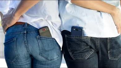 smartphone-pocket
